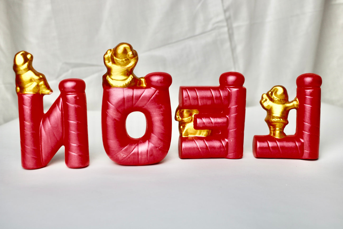 VTG Ceramic Red Gold NOEL Letters